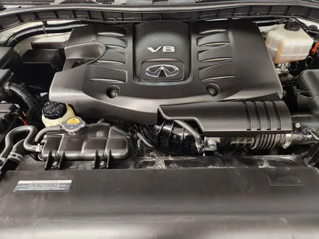 Used 2020 Moonstone White INFINITI LUXE image 32