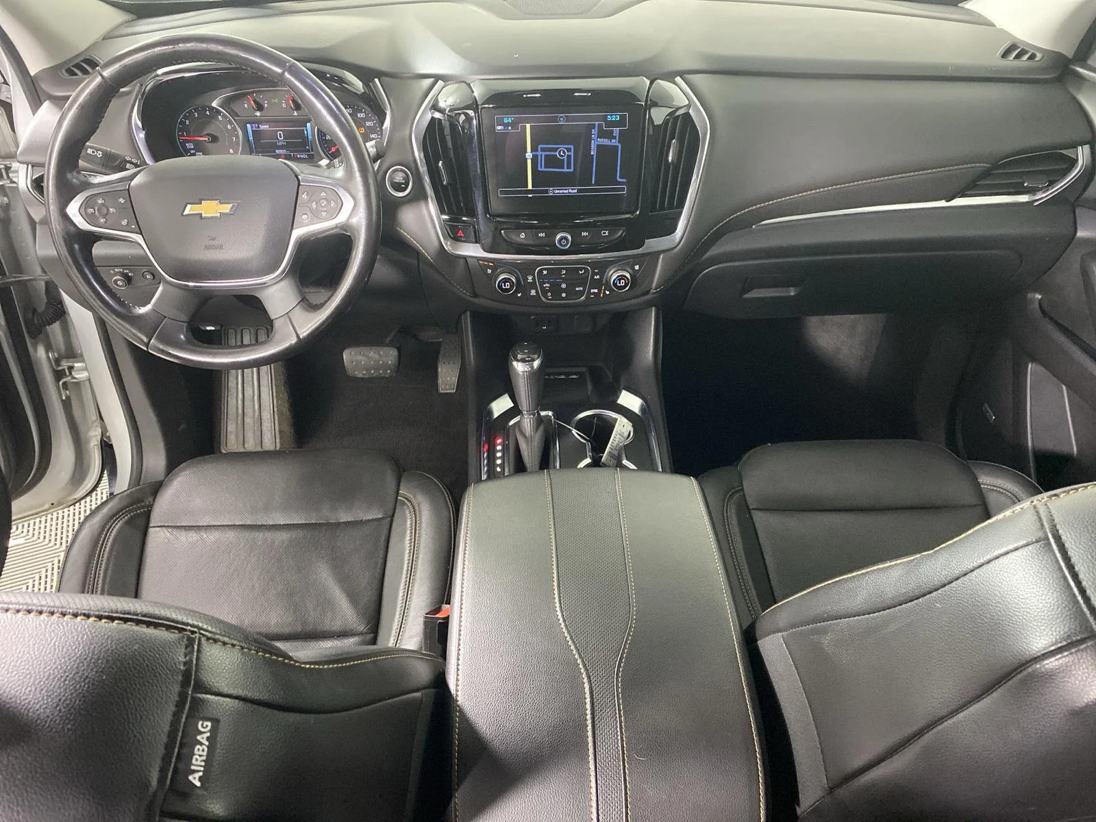Used 2019 Silver Ice Metallic Chevrolet Premier image 29