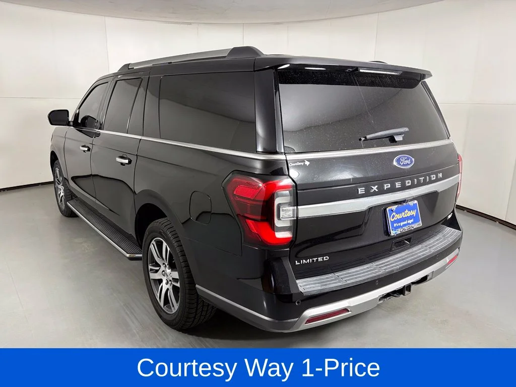 Used 2022 Black Ford Limited image 8