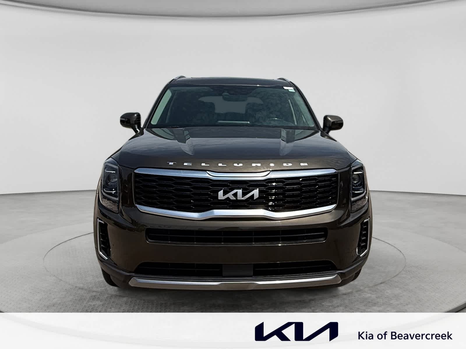 Used 2022 Dark Moss Kia S image 2