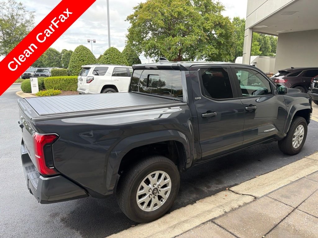 Used 2024  Toyota SR5 image 5
