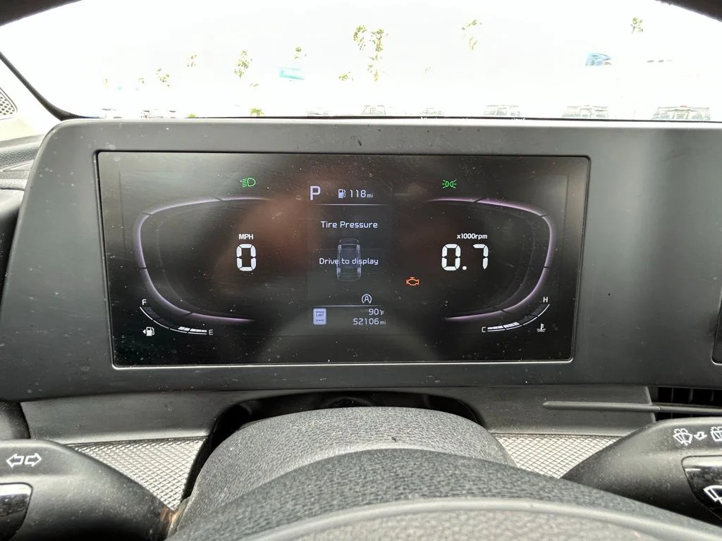 Used 2023 Black Kia LX image 12