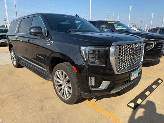 Used 2021 ONYX BLACK GMC Denali image 4