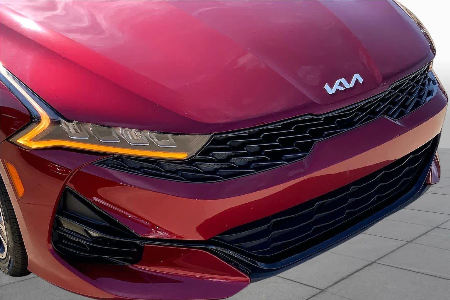 Used 2022 Passion Red Kia GT-Line image 29