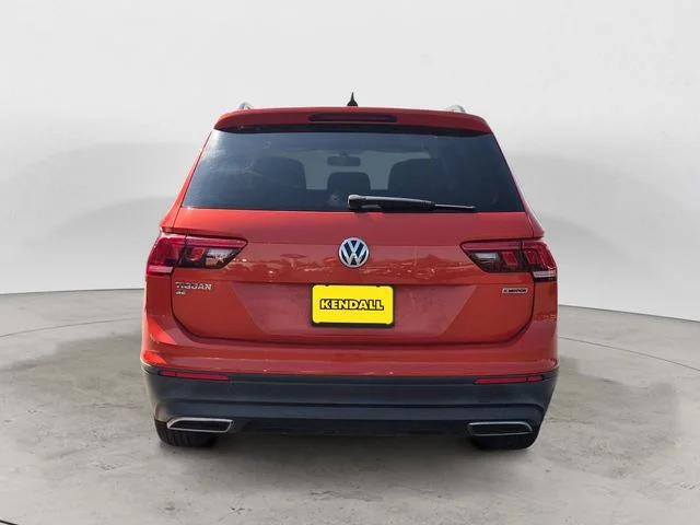 Used 2019 Orange Volkswagen 2.0T SE image 6