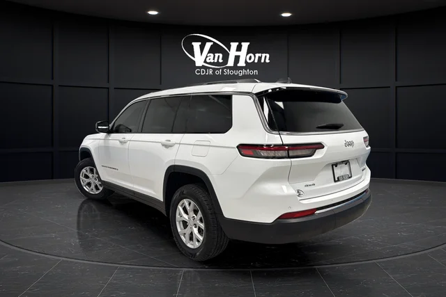 Used 2023 Bright White Clearcoat Jeep Limited image 5