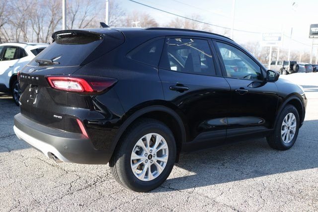 New 2026 Agate Black Metallic Ford Active® image 5