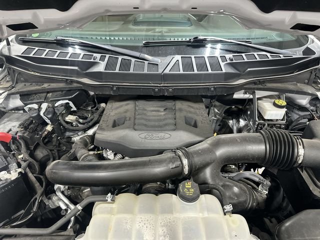 Used 2022 White Metallic Ford King Ranch image 22