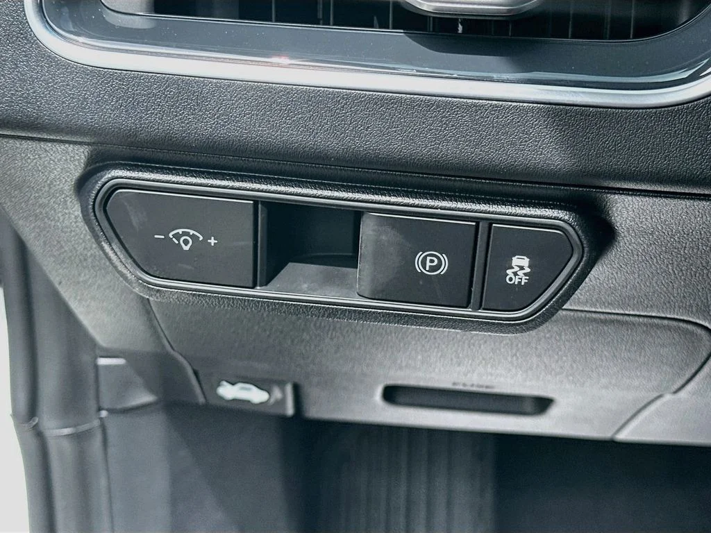 New 2026 Snow White Pearl Kia GT-Line image 10