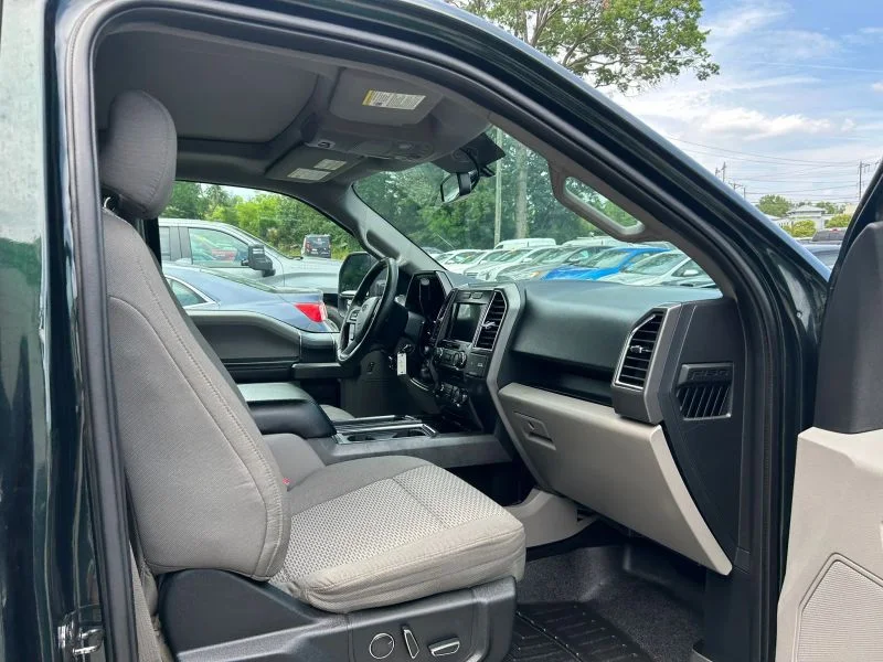 Used 2016 Green Ford XLT Pickup 4D 5 1/2 ft image 19