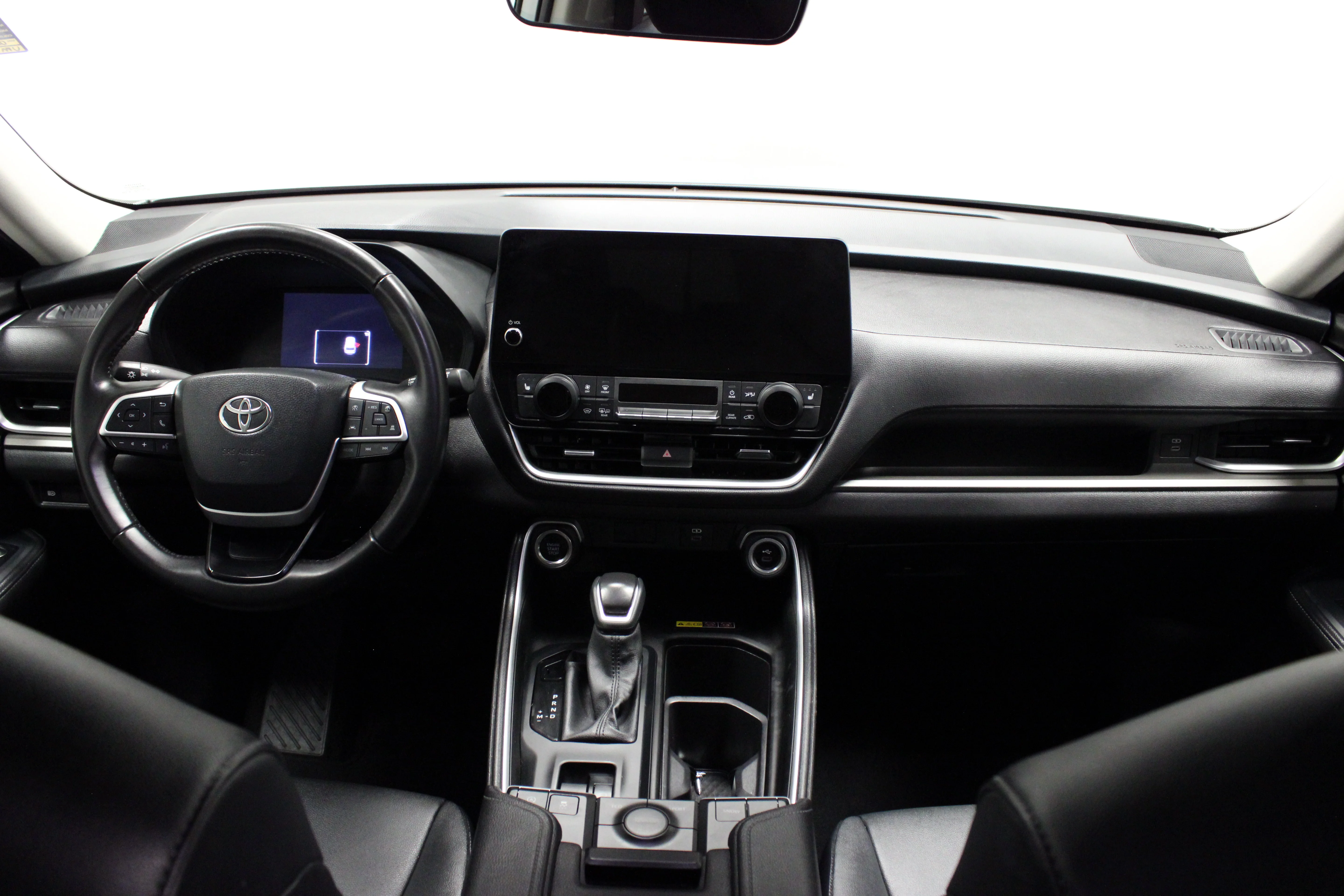 Used 2025 Celestial Silver Metallic Toyota XLE image 21