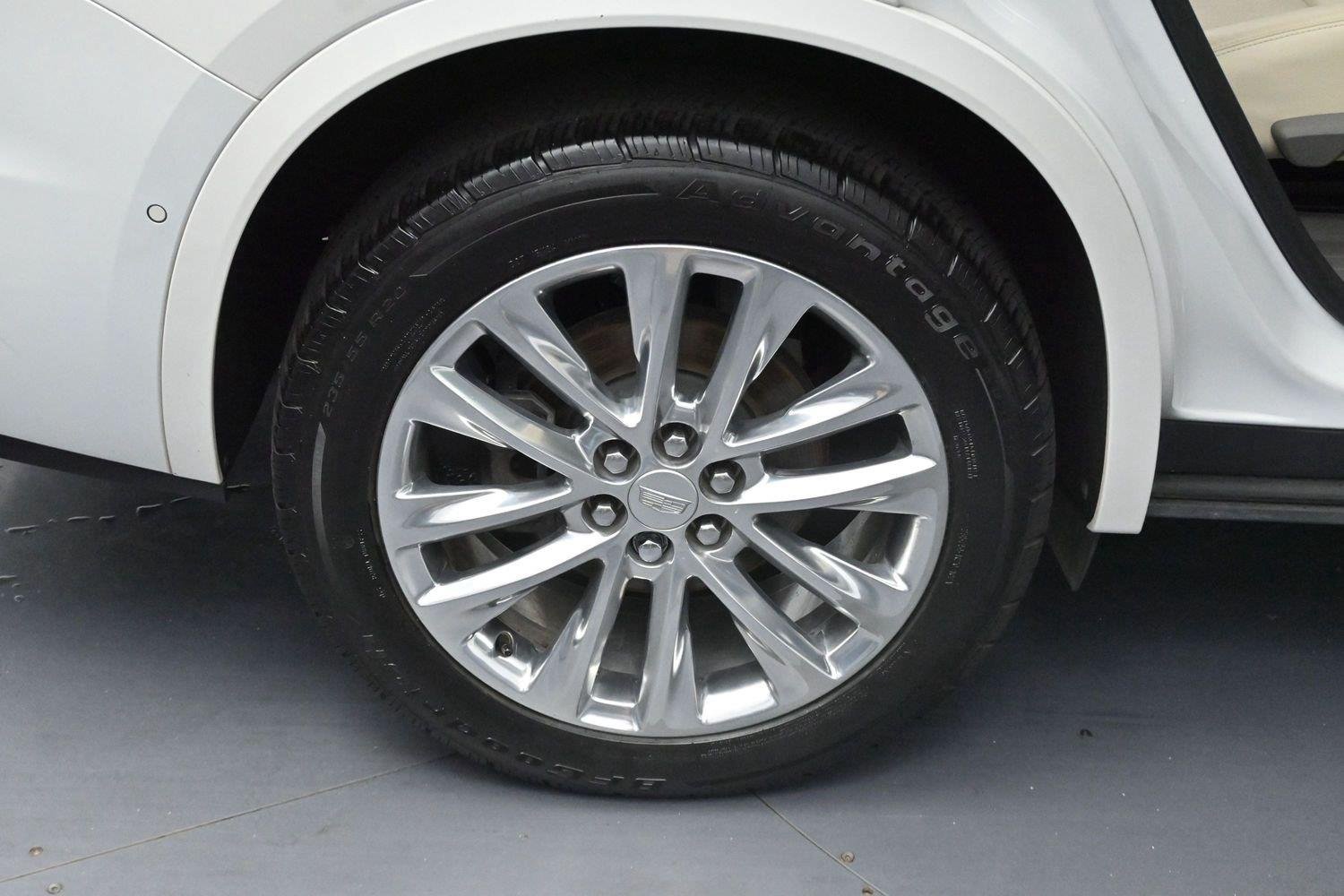 Used 2020 CRYSTAL WHITE TRICOAT Cadillac AWD Premium Luxury image 37