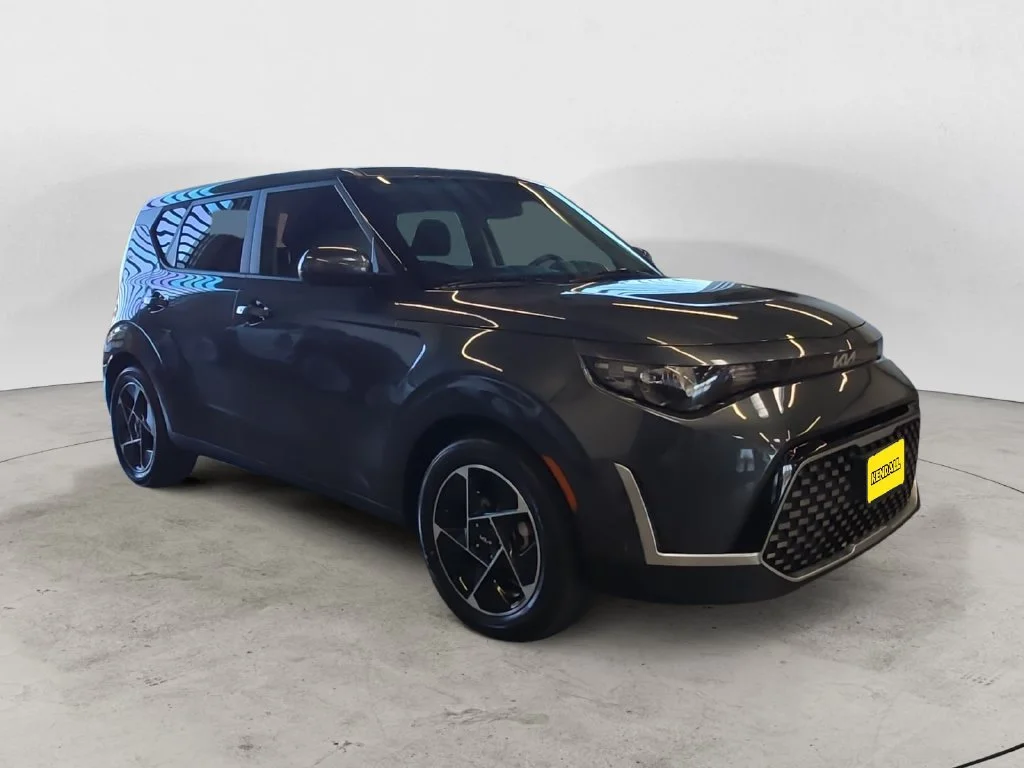 Used 2024 Gray Kia EX image 5