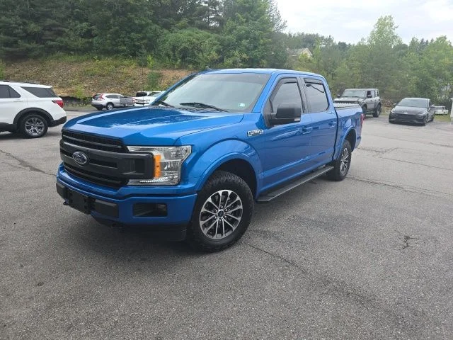 Used 2019 Blue Ford XLT image 4