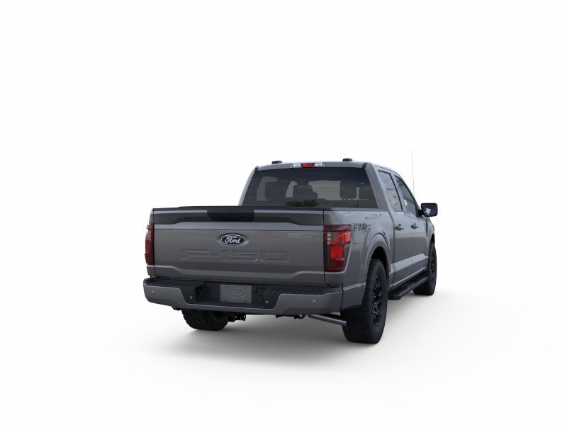 New 2026 Carbonized Gray Metallic Ford XLT image 30