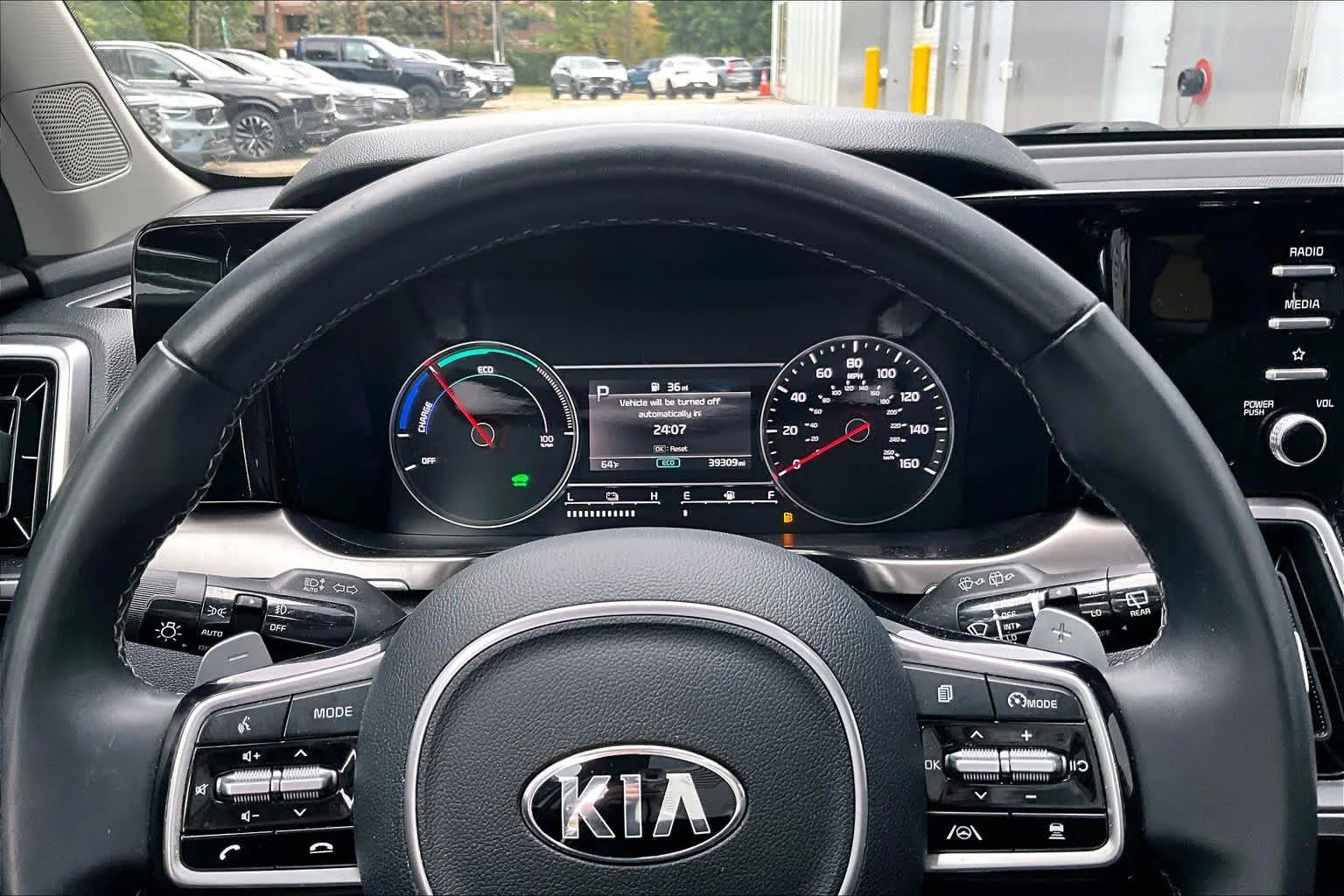 Used 2021 Snow White Pearl Kia EX image 25