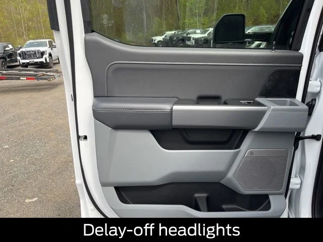 New 2026 Oxford White Ford F-350® XLT image 26