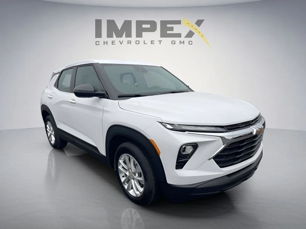 New 2026 White Chevrolet LS image 7
