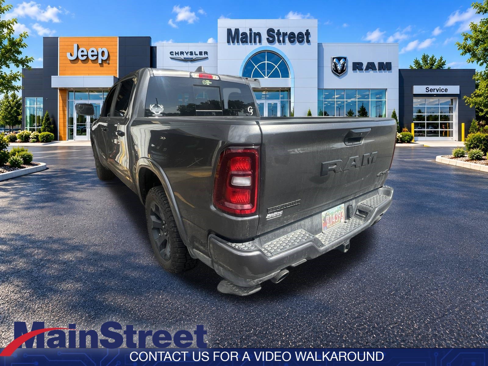 Used 2025 Granite Crystal Metallic Clearcoat Ram Big Horn image 10