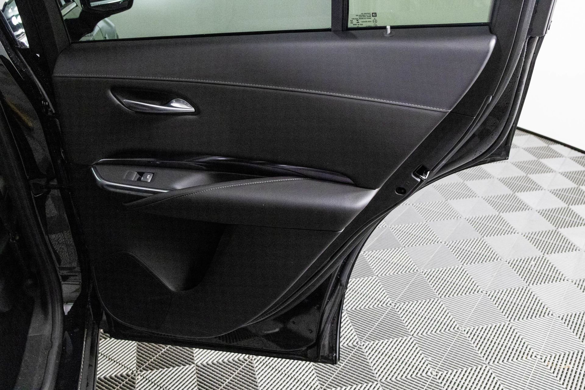 2023 CADILLAC XT4 - Image 39