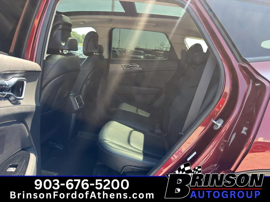 Used 2023 Dawning Red Kia SX image 12