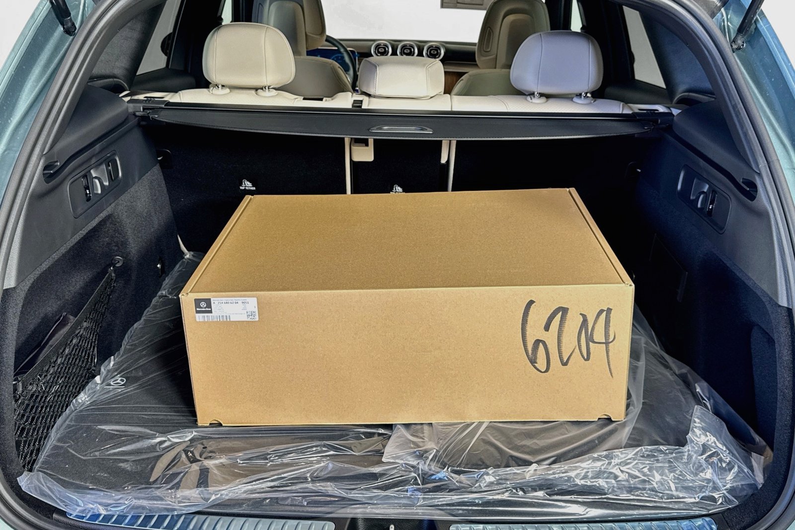 New 2026 Verde Silver Metallic Mercedes-Benz GLC 300 image 24