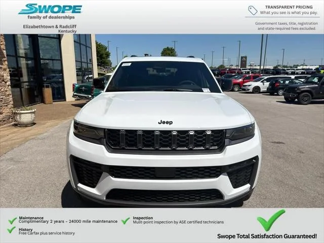 New 2026 Bright White Clear-Coat Exterior Paint Jeep Laredo image 8