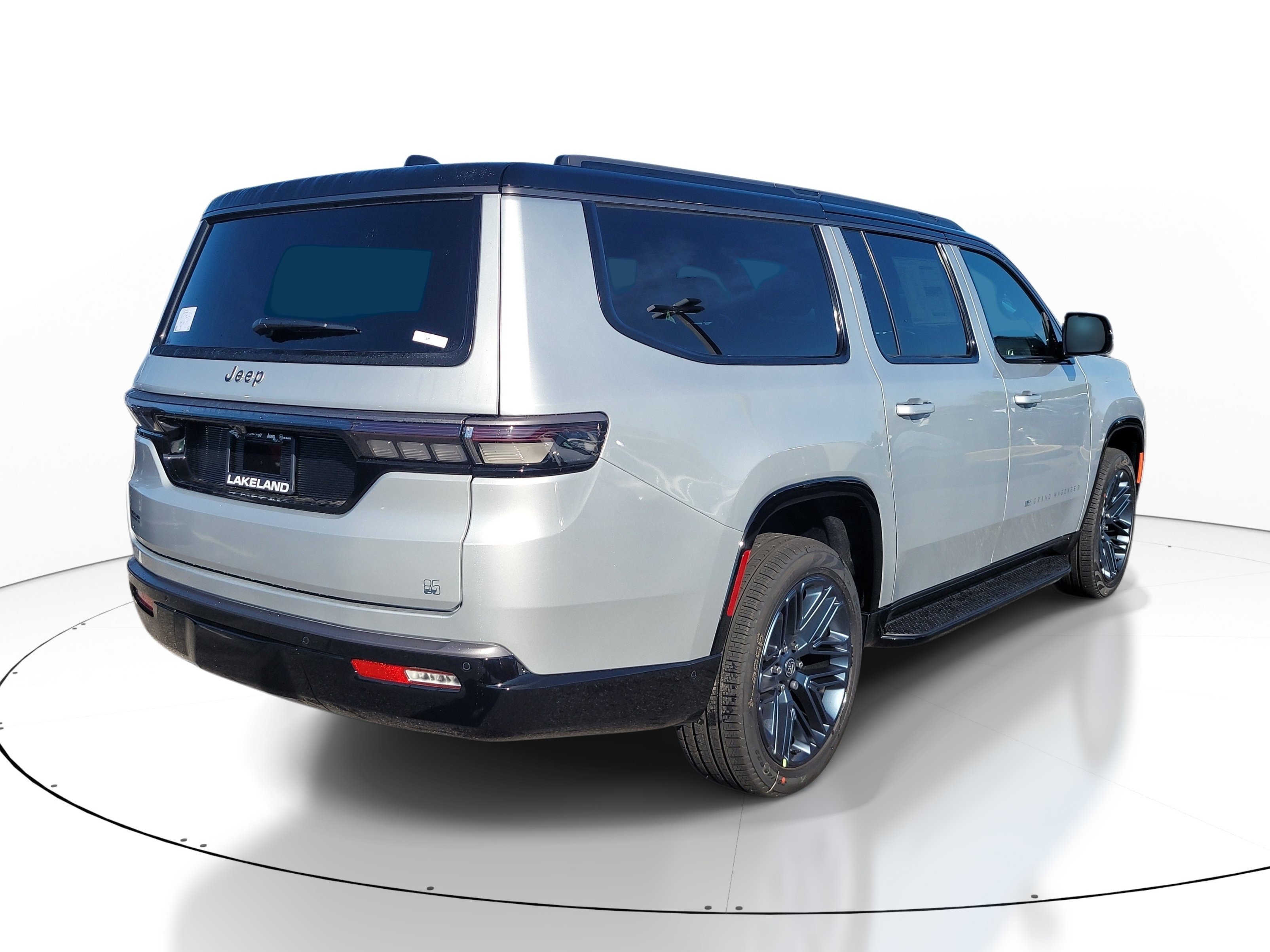 New 2026 Silver-Zynith Exterior Paint Jeep 85th Anniversary image 6