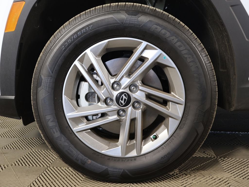 2026 Hyundai Tucson SE - Photo 15