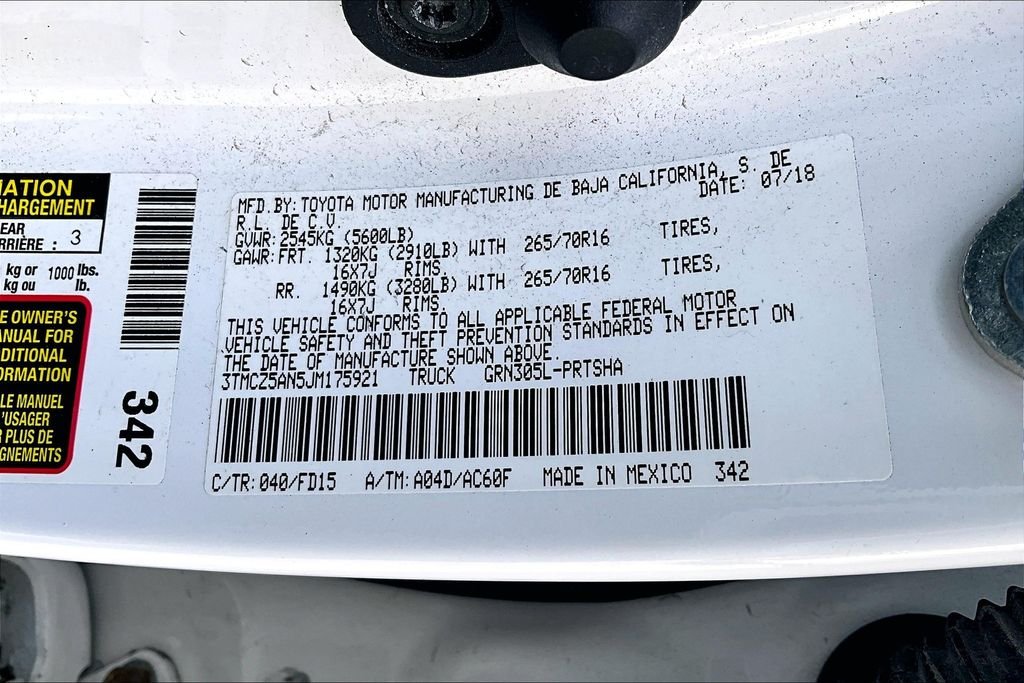 Used 2018 White Toyota TRD Off-Road image 35