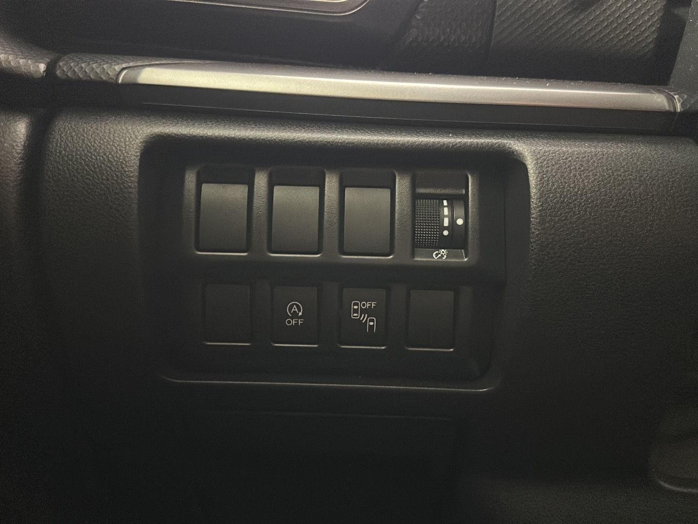 Used 2020 Magnetite Gray Metallic Subaru Premium image 10