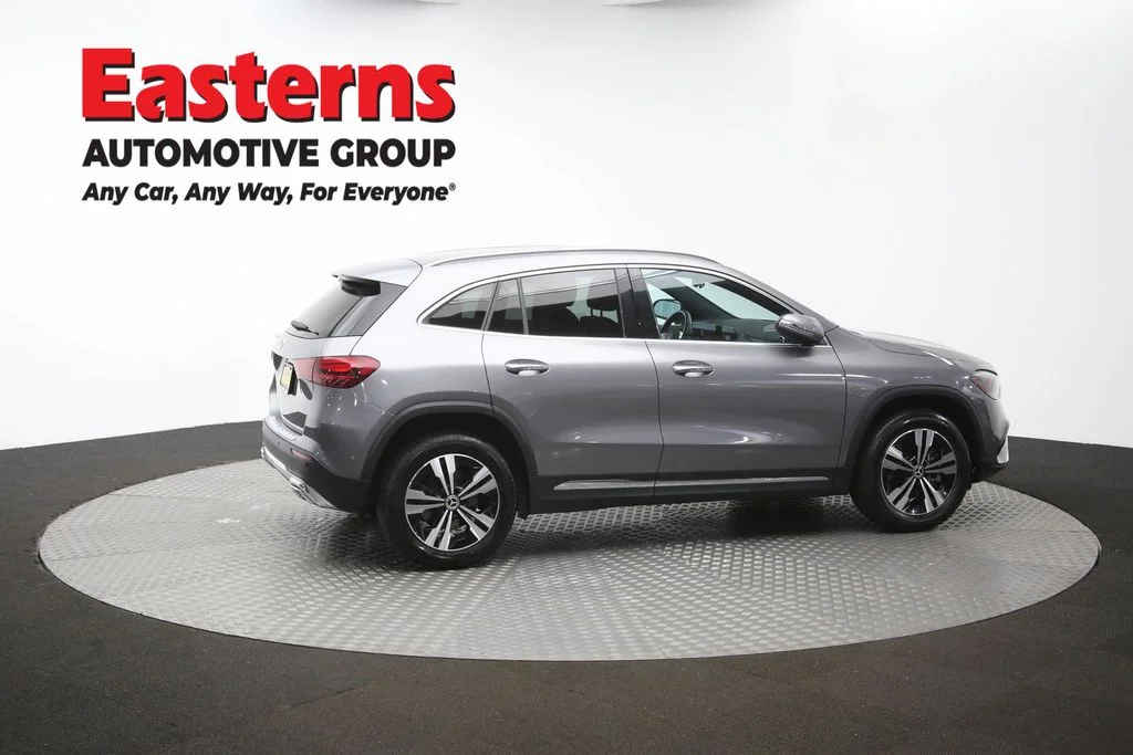 Used 2025 Gray Mercedes-Benz GLA 250 image 40