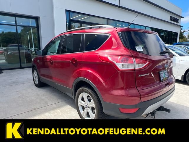 Used 2016 Red Ford SE image 10