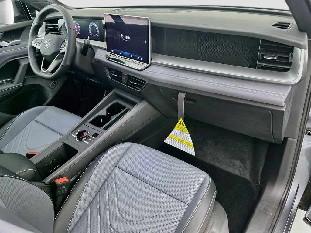 New 2026 Platinum Gray Metallic Volkswagen SE R-Line Black image 15