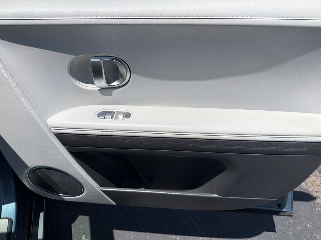 Used 2024 Blue Hyundai Limited image 17