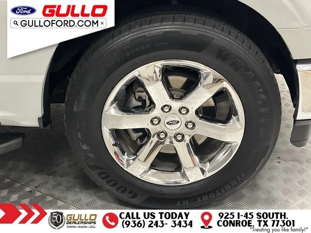Certified Used 2023 Oxford White Ford XLT image 31