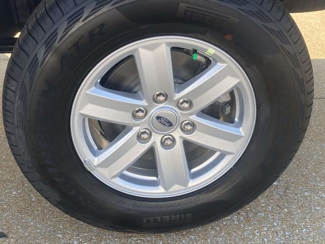 New 2026 Oxford White Ford XL image 28