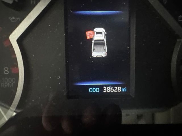 Used 2023 White Toyota SR5 image 14