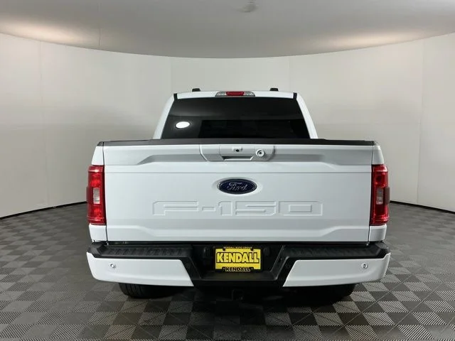 Used 2023 White Ford XLT image 5