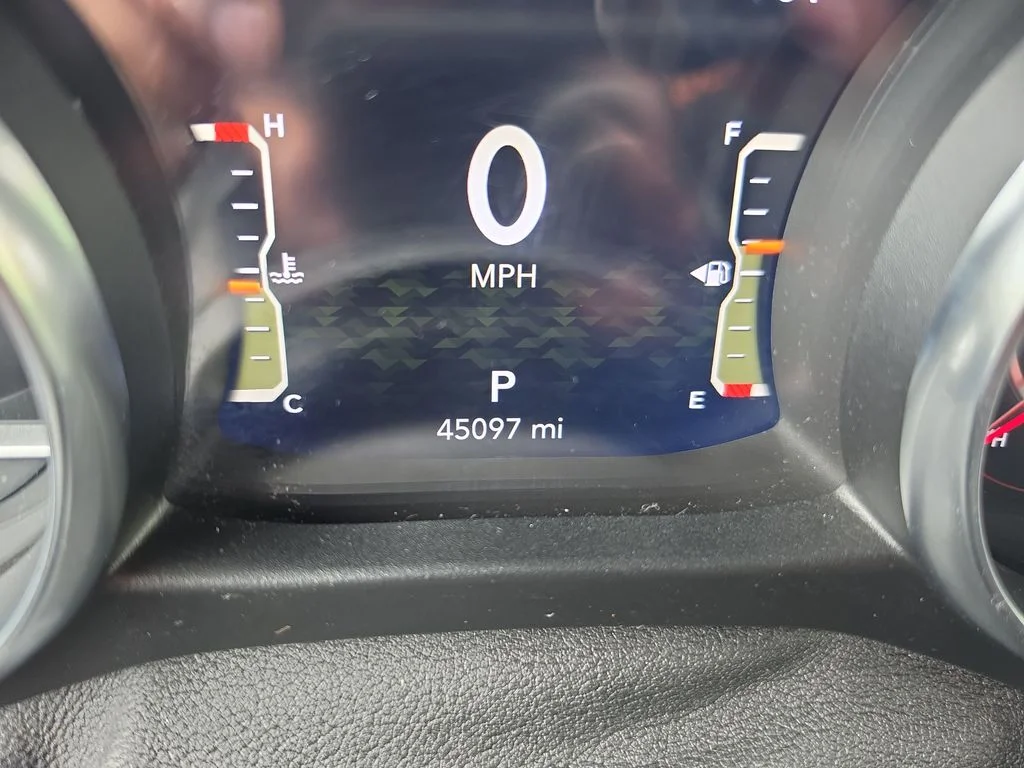 Used 2021 Gray Jeep Mojave image 17