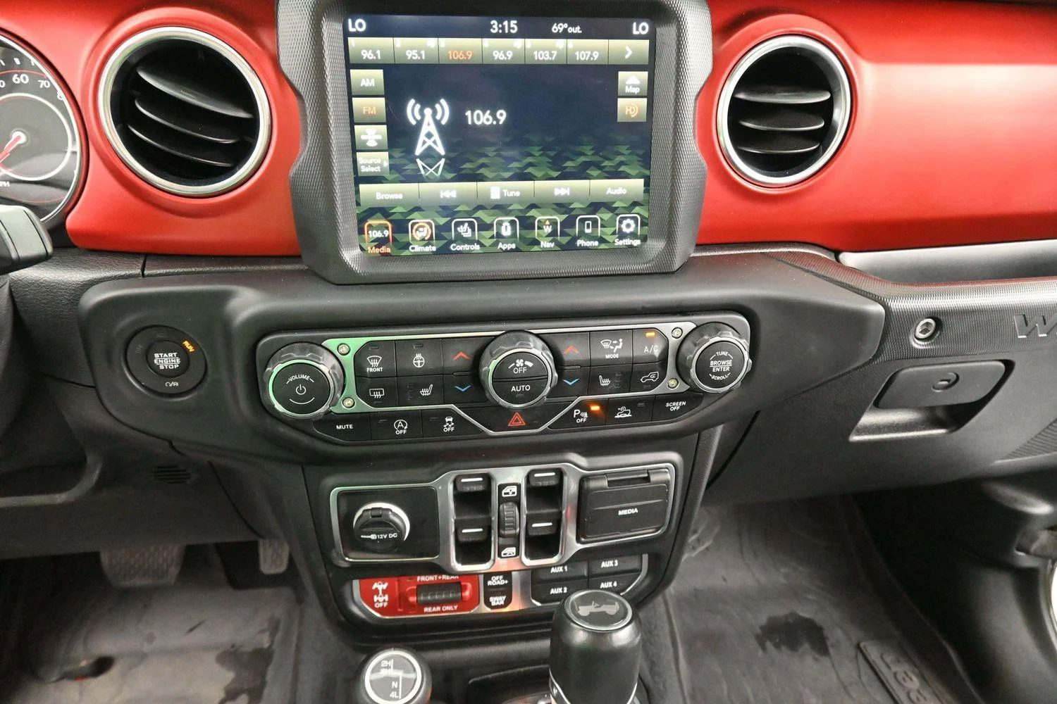 Used 2021 Sarge Green Clearcoat Jeep Unlimited Rubicon image 18