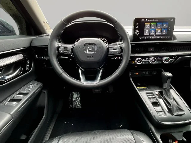 Used 2025 Gray Honda EX-L image 8