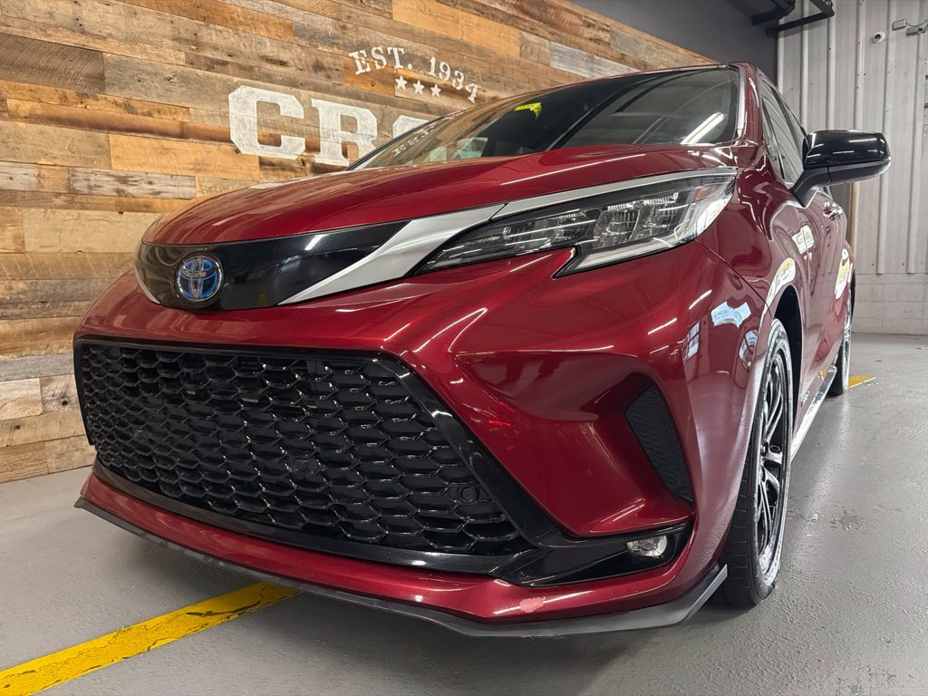 Used 2021 Pearl Toyota XSE image 9