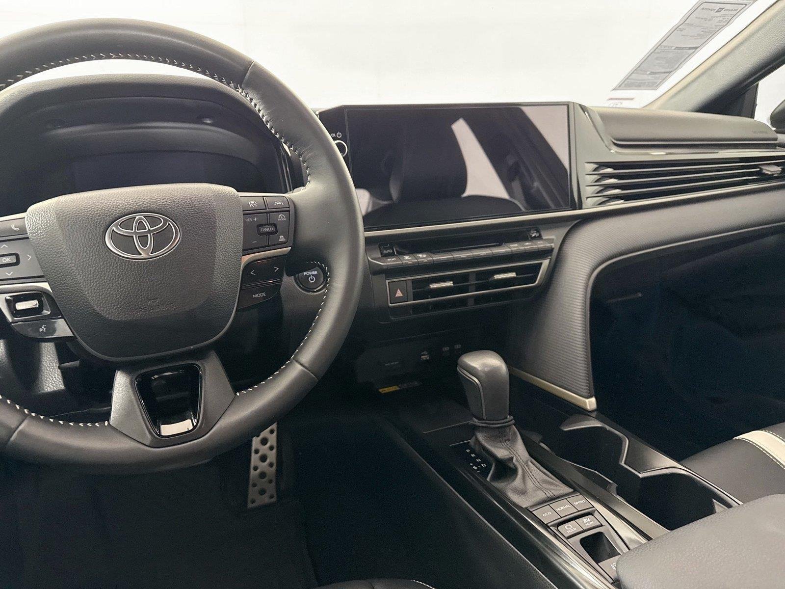 Certified Used 2025 Midnight Black Metallic Toyota SE image 31