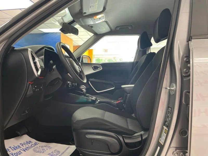 Used 2022 Gray Kia LX image 17