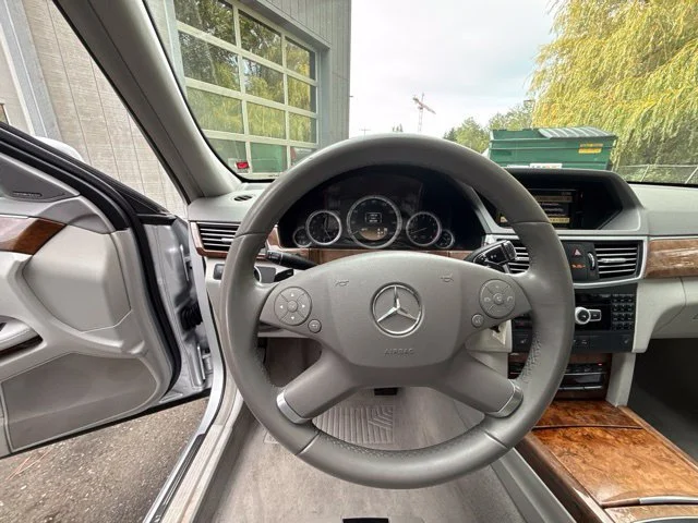 Used 2012 Quartz Blue Metallic Mercedes-Benz E 350 image 10