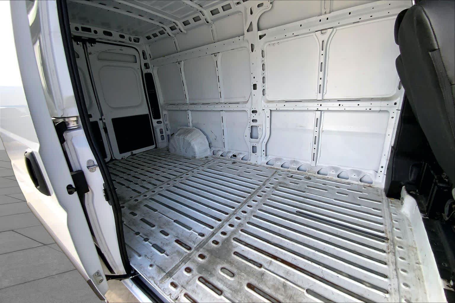Used 2025 Bright White Clearcoat Ram Tradesman image 18