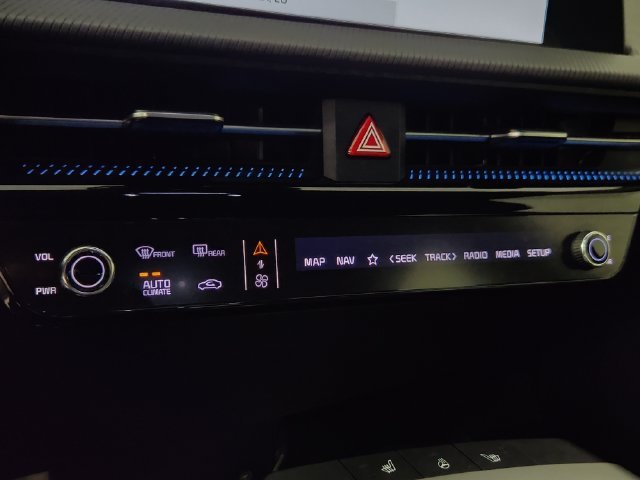 2023 Kia EV6 GT - Photo 28