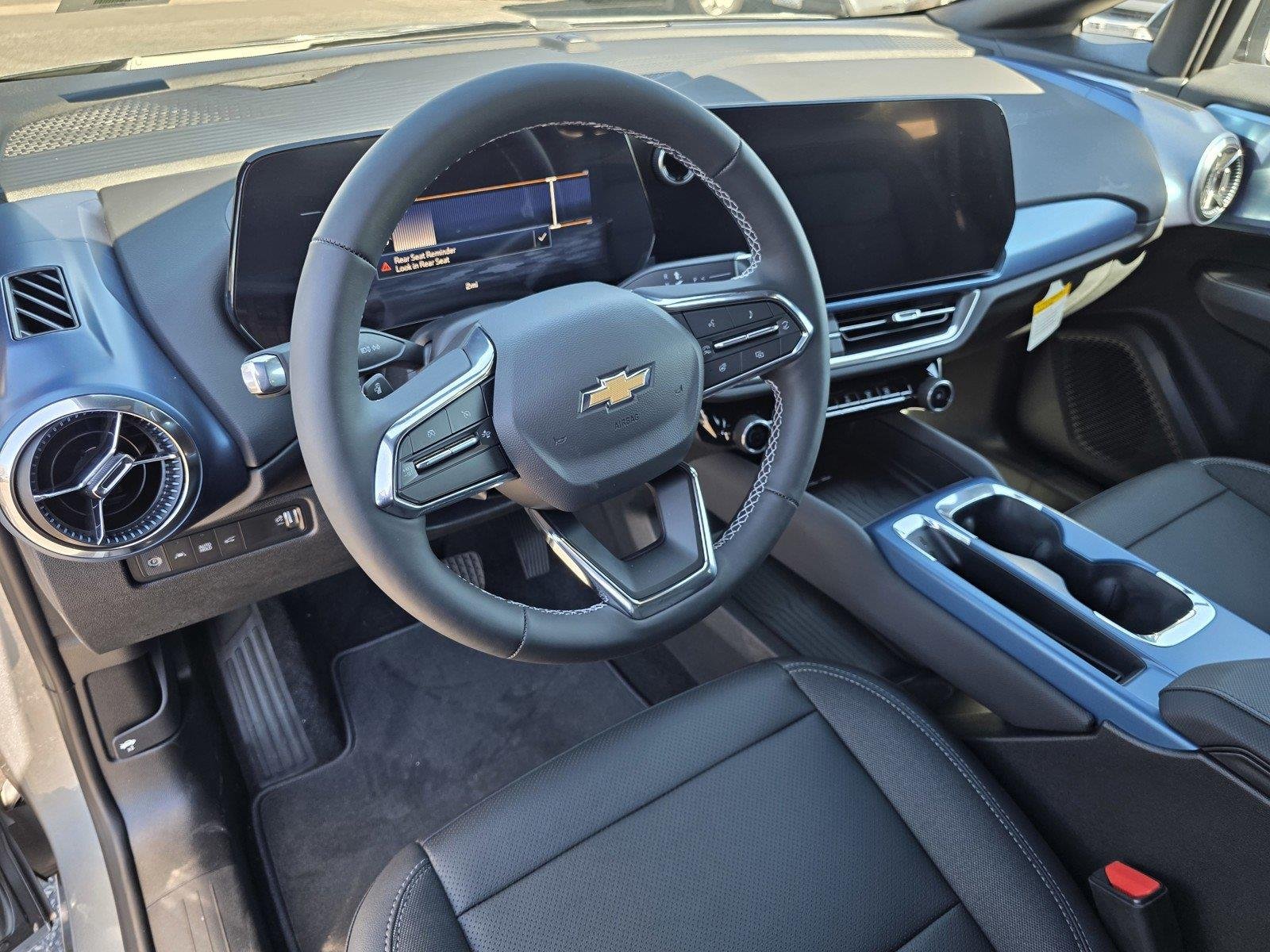 2026 Chevrolet Equinox EV 2LT - Photo 24