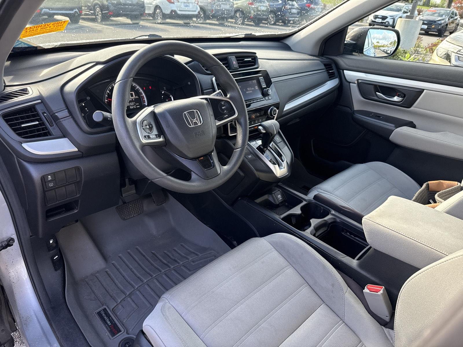 Used 2018 Lunar Silver Metallic Honda LX image 7